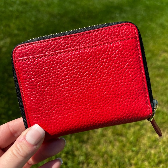 Marc Jacobs Compact Zip Wallet - Picture 3 of 9